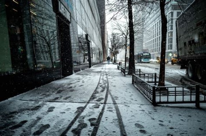 Is there still snow on the ground in New York