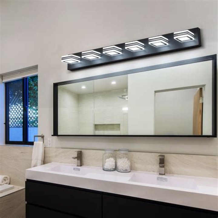 Should bathroom vanity lighting face up or down