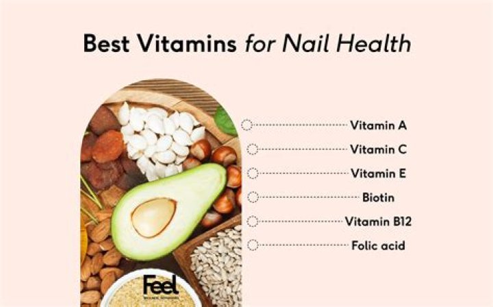 What are the characteristics of healthy nails
