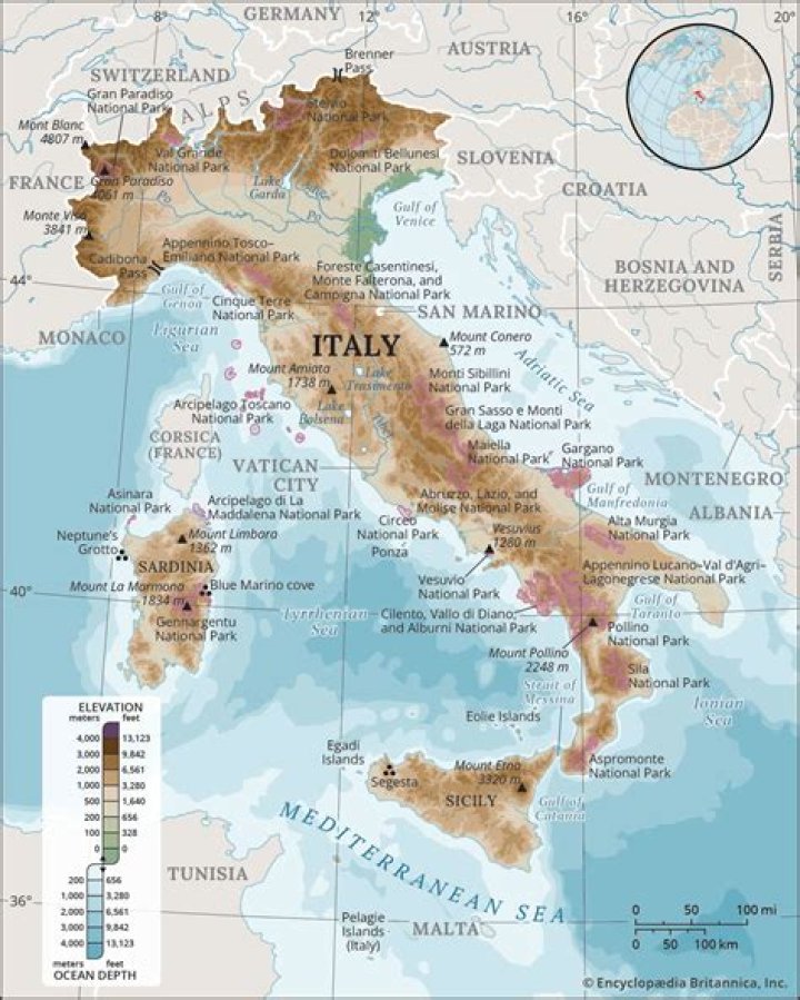 What are two physical features of Italy