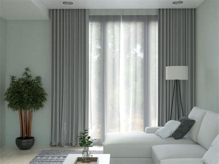 What color drapes go with GREY walls