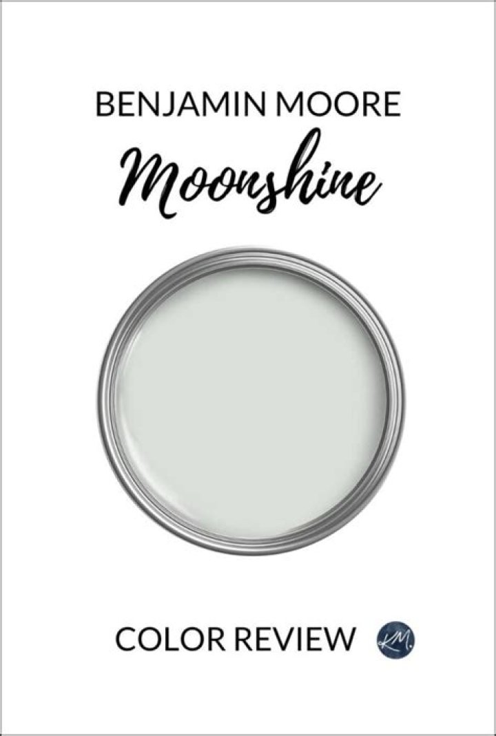 What color is Benjamin Moore moonshine