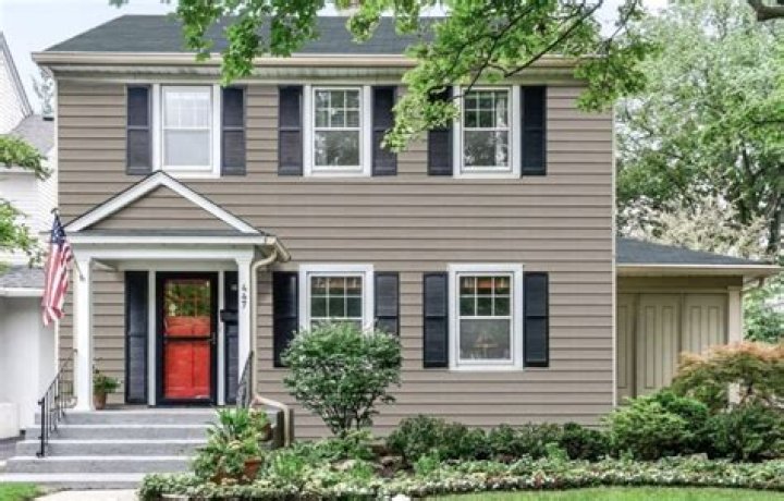 What color is clay siding