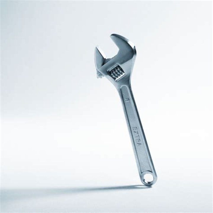 What does a wrench look like