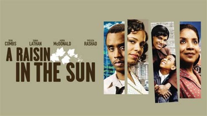 What does Ruth do for a living in a raisin in the sun