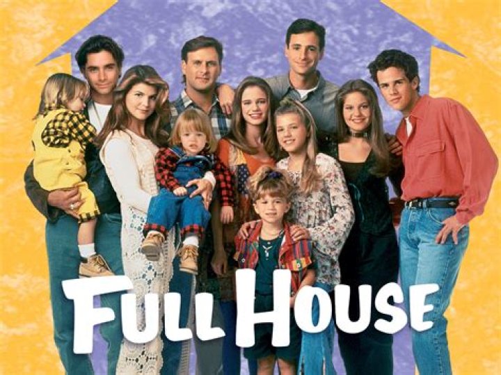 What episode of Full House is DJs prom