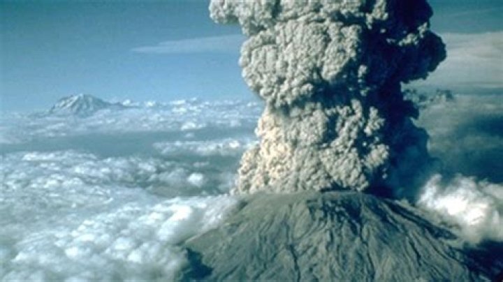 What happened during St Helens eruption
