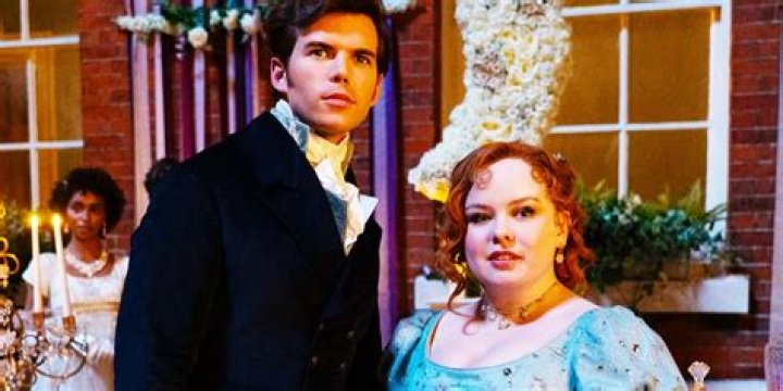 What happened in the last episode of Ashes to Ashes