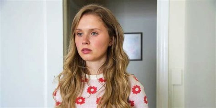 What happened to Camille in sharp objects