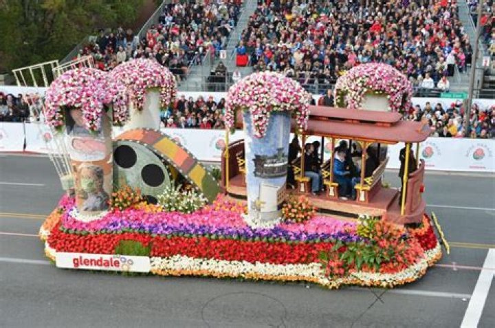 What happens to the Rose Parade floats