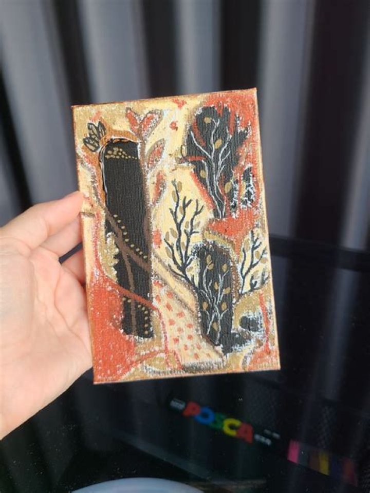What happens when you mix oil and acrylic