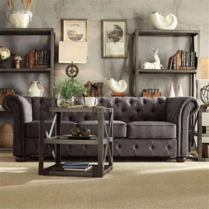 What is a cabriole sofa
