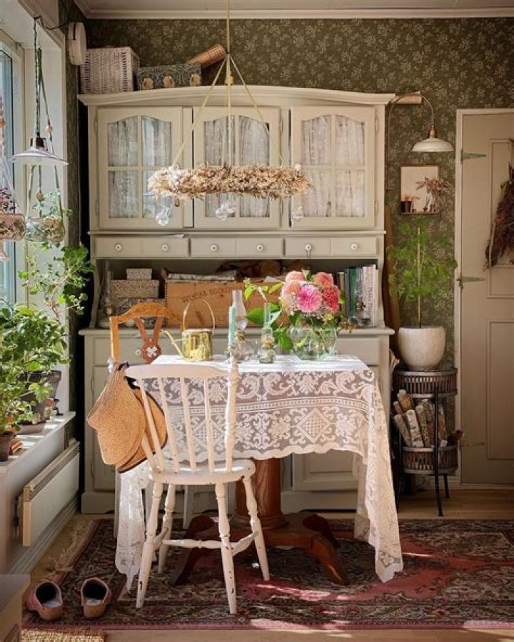 What is a seasonal cottage