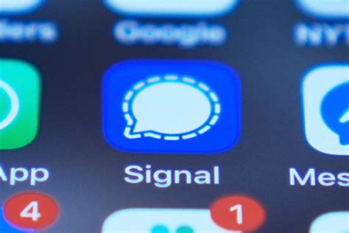 What is a signal tag in writing