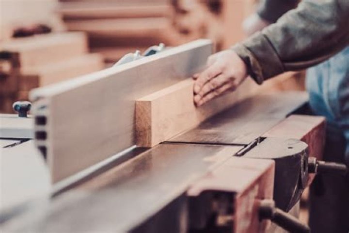 What is a wood jointer