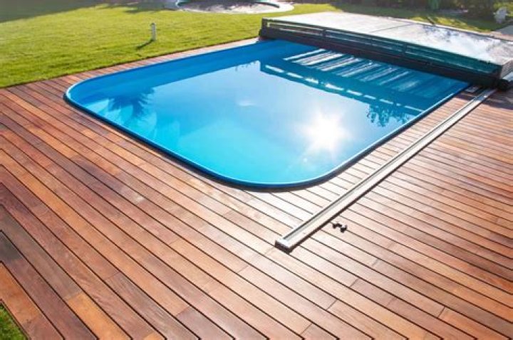 What is acrylic pool deck