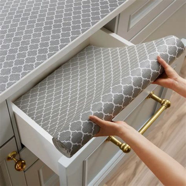 What is shelf liner