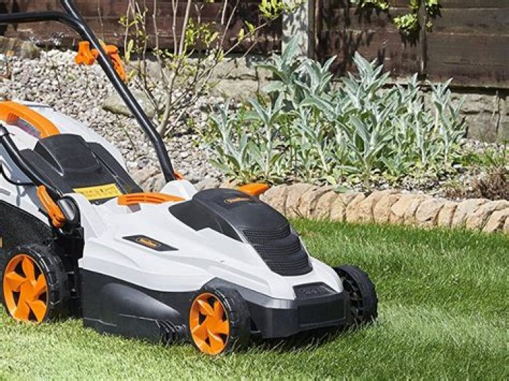 What is the average life of a lawn mower