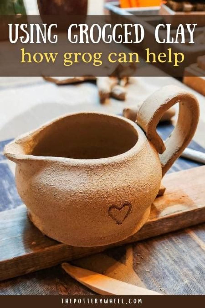 What is the purpose of grog in clay