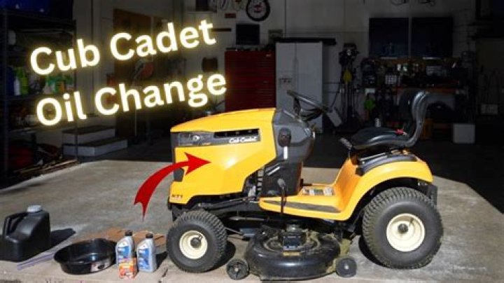 What kind of oil does my Cub Cadet use
