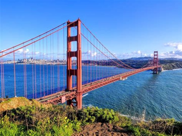 What materials is the Golden Gate Bridge made of