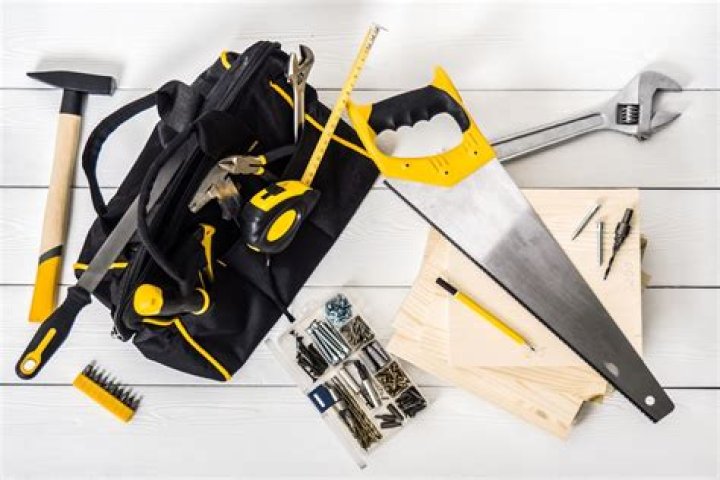 Where are Estwing tools made