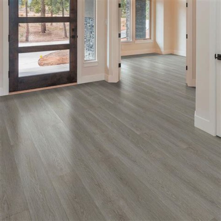 Where is Shaw hardwood flooring made