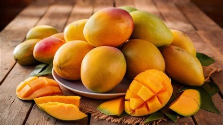 Where should you store mangoes