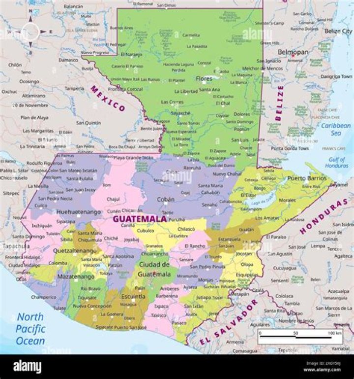 Which country is bordered by Guatemala and Mexico
