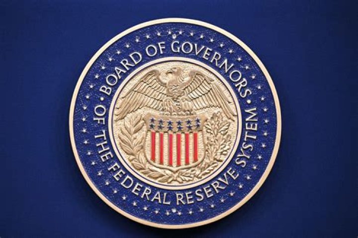 Who makes up the Federal Reserve