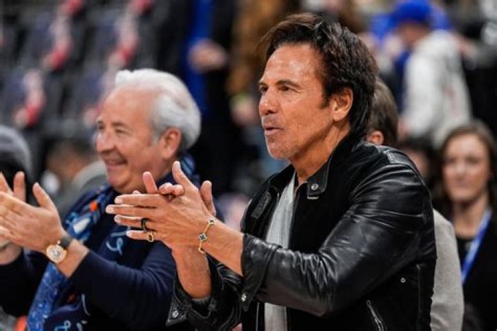 Who owns Detroit Pistons