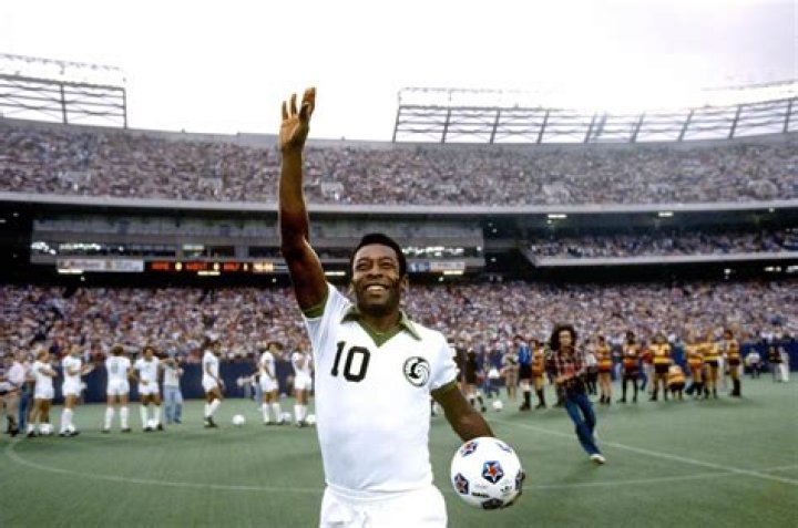 Who played for New York Cosmos