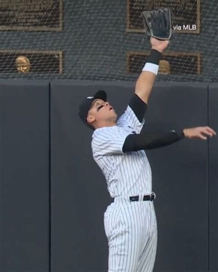 Who won AL MVP last year