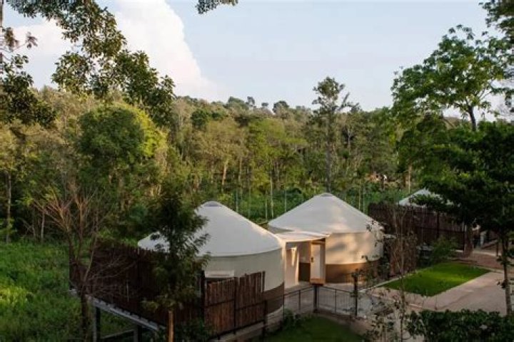 Why are yurts round