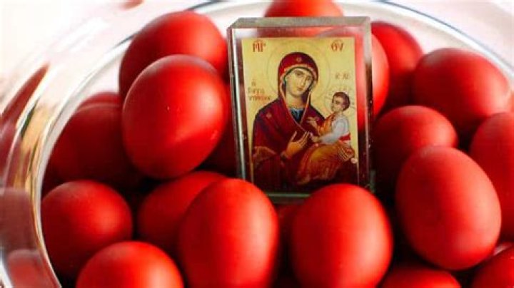 Why do Greek Orthodox dye eggs red